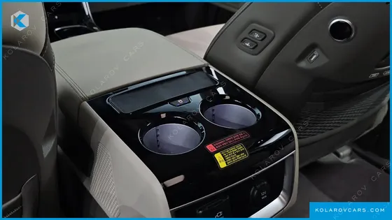KIA CARNIVAL GASOLINE 9-SEATER HI-LIMOUSINE