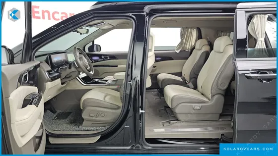 KIA CARNIVAL GASOLINE 9-SEATER HI-LIMOUSINE