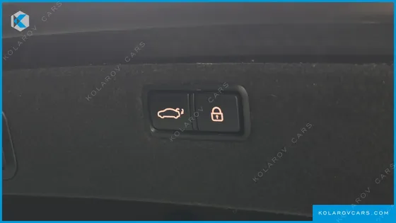 HYUNDAI GENESIS G330 PREMIUM AWD