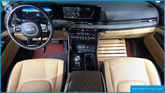 KIA CARNIVAL DIESEL 9-SEATER SIGNATURE