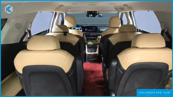 KIA CARNIVAL DIESEL 9-SEATER SIGNATURE