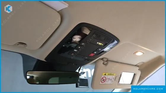 KIA CARNIVAL DIESEL 9-SEATER SIGNATURE