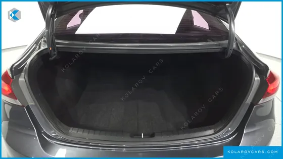 HYUNDAI ELANTRA (AVANTE) 1.6 GDI VALUE PLUS