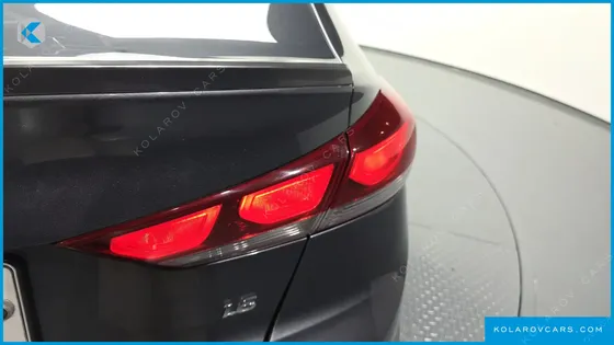 HYUNDAI ELANTRA (AVANTE) 1.6 GDI VALUE PLUS