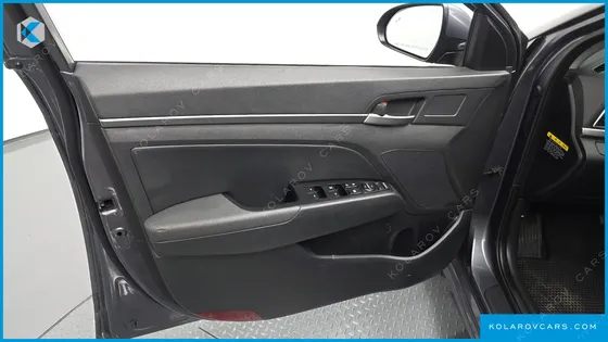 HYUNDAI ELANTRA (AVANTE) 1.6 GDI VALUE PLUS