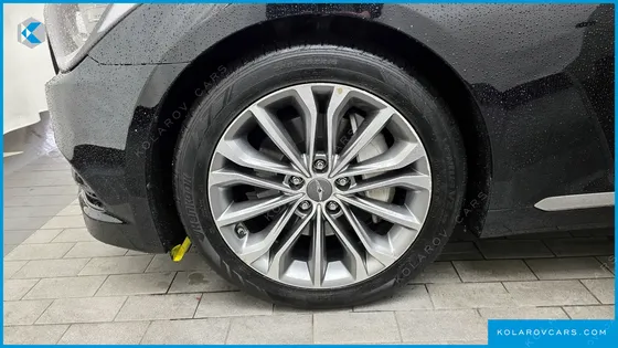 HYUNDAI GENESIS G330 PREMIUM AWD