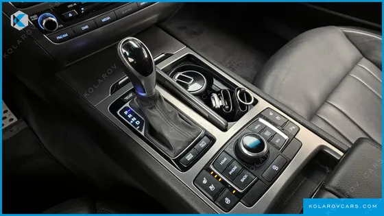 HYUNDAI GENESIS G330 PREMIUM AWD