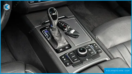HYUNDAI GENESIS G330 PREMIUM AWD