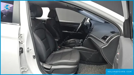 HYUNDAI ELANTRA (AVANTE) 1.6 GDI MODERN