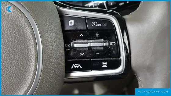 KIA CARNIVAL DIESEL 9-SEATER PRESTIGE