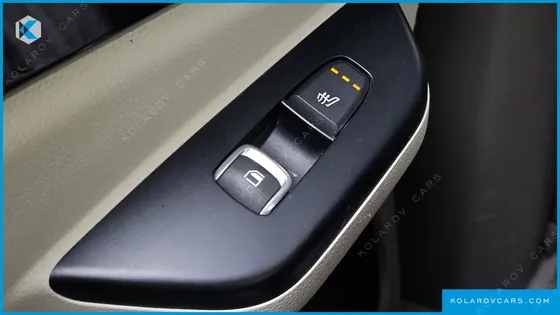 KIA CARNIVAL DIESEL 9-SEATER PRESTIGE