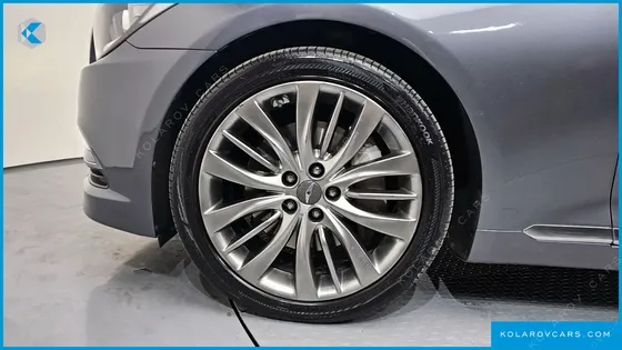 HYUNDAI GENESIS G330 PREMIUM AWD
