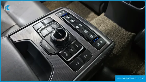 HYUNDAI GENESIS G330 PREMIUM AWD