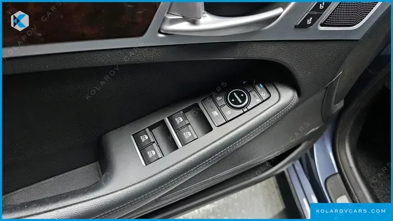 HYUNDAI GENESIS G330 PREMIUM AWD