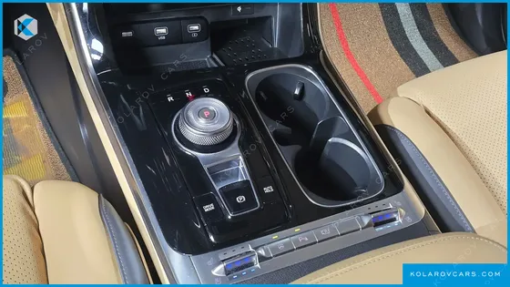 KIA CARNIVAL GASOLINE 9-SEATER LIMOUSINE(SPECIAL VEHICLE)