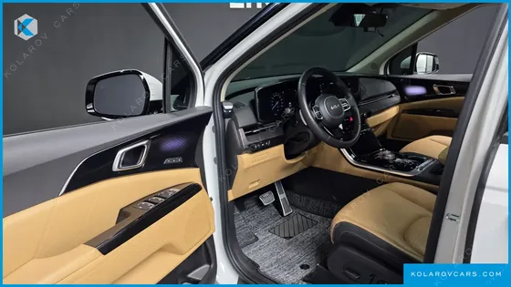 KIA CARNIVAL GASOLINE 7-SEATER SIGNATURE