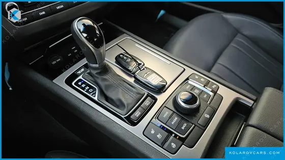 HYUNDAI GENESIS G330 PREMIUM AWD