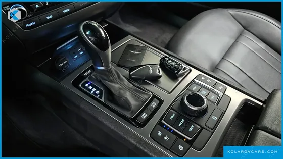 HYUNDAI GENESIS G330 PREMIUM AWD