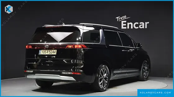 KIA CARNIVAL DIESEL 9-SEATER NOBLESSE