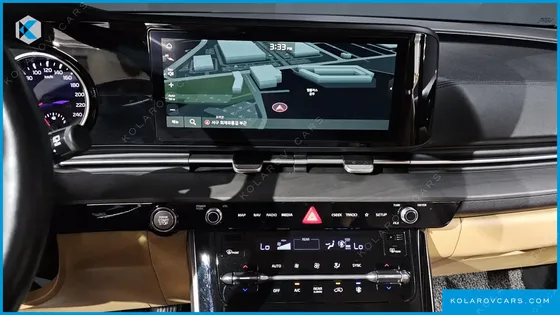 KIA CARNIVAL DIESEL 9-SEATER NOBLESSE