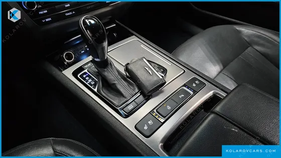 HYUNDAI GENESIS G330 MODERN
