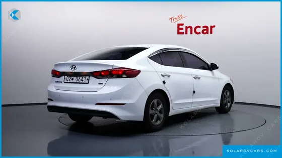 HYUNDAI ELANTRA (AVANTE) 1.6 GDI SMART