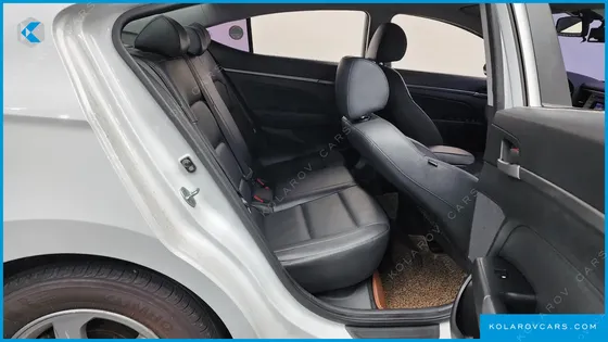 HYUNDAI ELANTRA (AVANTE) 1.6 GDI SMART