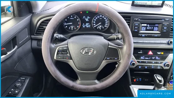 HYUNDAI ELANTRA (AVANTE) 1.6 GDI SMART