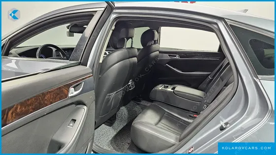 HYUNDAI GENESIS G330 MODERN AWD
