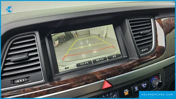 HYUNDAI GENESIS G330 MODERN AWD