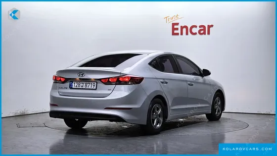 HYUNDAI ELANTRA (AVANTE) 1.6 GDI SMART
