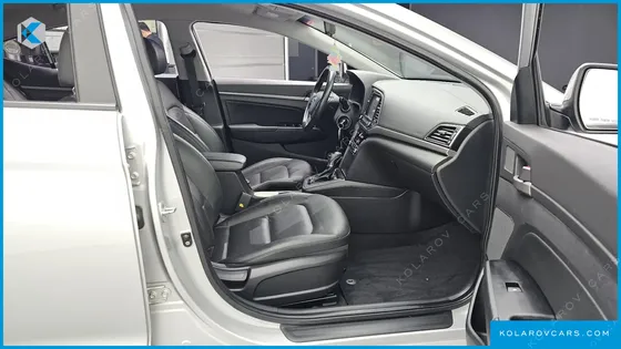 HYUNDAI ELANTRA (AVANTE) 1.6 GDI SMART