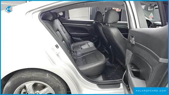 HYUNDAI ELANTRA (AVANTE) 1.6 GDI SMART