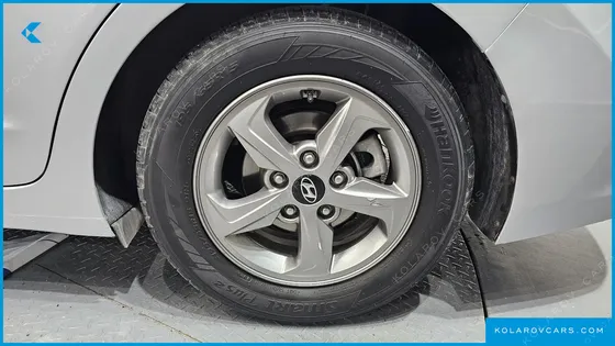 HYUNDAI ELANTRA (AVANTE) 1.6 GDI SMART