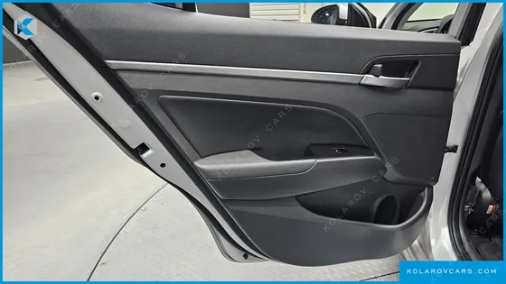 HYUNDAI ELANTRA (AVANTE) 1.6 GDI SMART