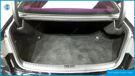 HYUNDAI GENESIS G330 PREMIUM AWD