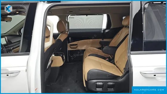KIA CARNIVAL DIESEL 7-SEATER NOBLESSE