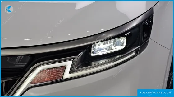 KIA CARNIVAL DIESEL 7-SEATER NOBLESSE