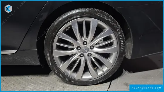HYUNDAI GENESIS G330 PREMIUM AWD