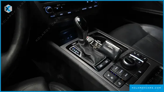 HYUNDAI GENESIS G330 PREMIUM AWD