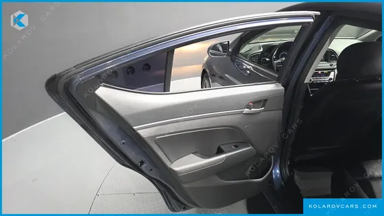 HYUNDAI ELANTRA (AVANTE) 1.6 GDI MODERN
