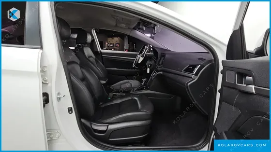 HYUNDAI ELANTRA (AVANTE) 1.6 GDI SMART