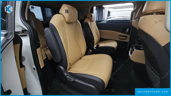 KIA CARNIVAL DIESEL 9-SEATER NOBLESSE