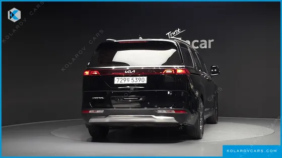 KIA CARNIVAL GASOLINE 11-SEATER SIGNATURE