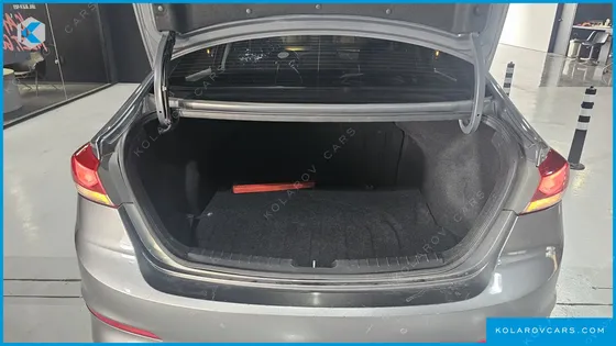 HYUNDAI ELANTRA (AVANTE) 1.6 GDI VALUE PLUS