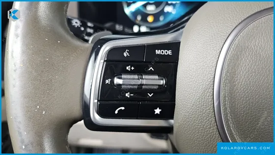 KIA CARNIVAL DIESEL 9-SEATER HI-LIMOUSINE