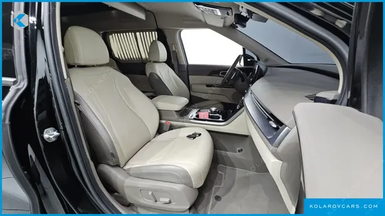 KIA CARNIVAL DIESEL 9-SEATER HI-LIMOUSINE