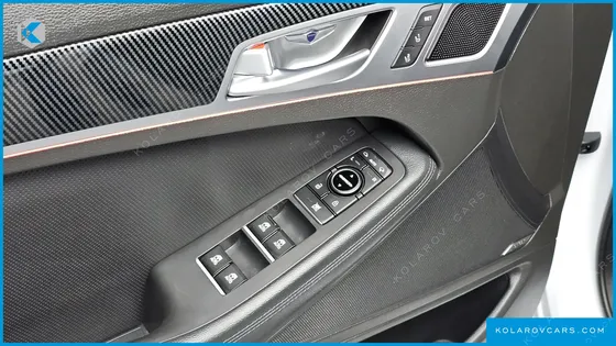 HYUNDAI GENESIS G330 PREMIUM AWD