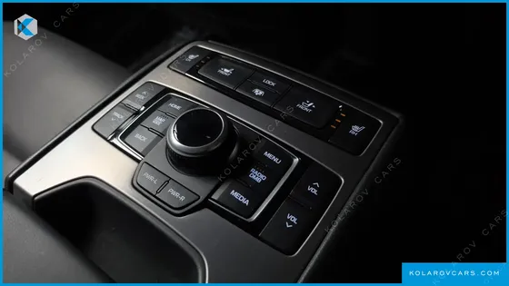 HYUNDAI GENESIS G330 PREMIUM AWD