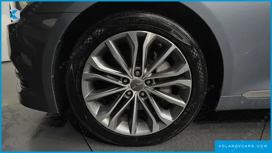 HYUNDAI GENESIS G330 PREMIUM AWD